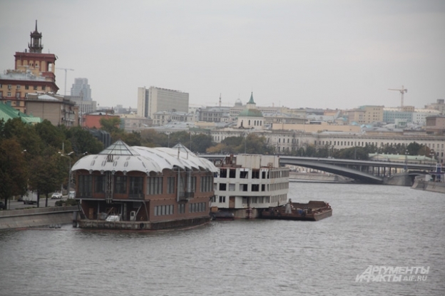 Дебаркадеры на Москве-реке