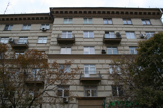 Первая экспериментальная серия крупноблочных домов архитекторов А. Бурова и Б. Блохина