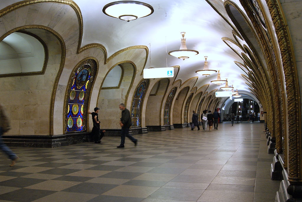 Отделка станции «Новослободская» 