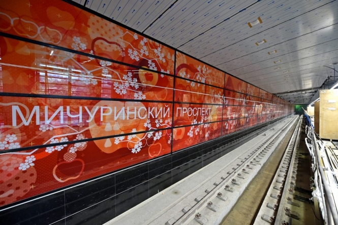 Завершается строительство станции метро 