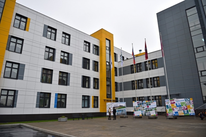 За 5 лет в Москве построено 240 зданий школ и детсадов