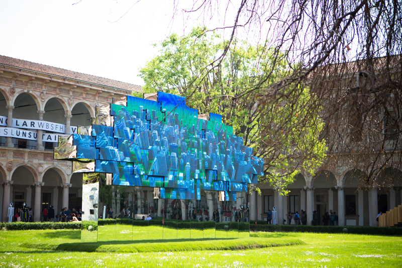 Инсталляция U_cloud, Милан, 2014
