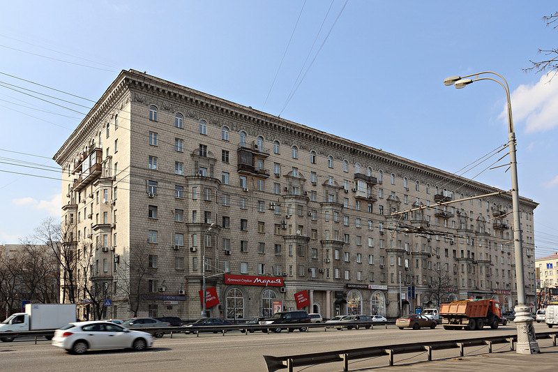 Сталинский дом в Москве